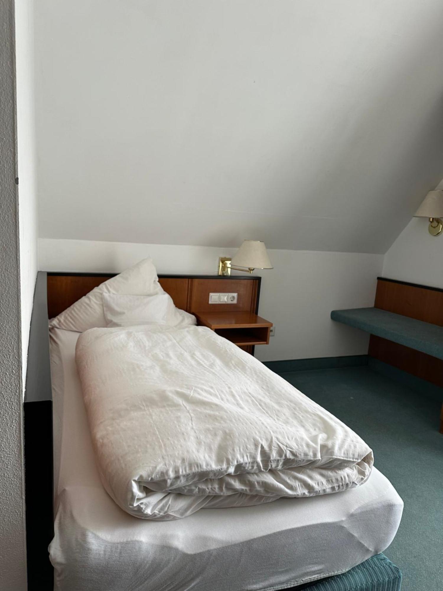 St Hotel Reichertshofen Kültér fotó